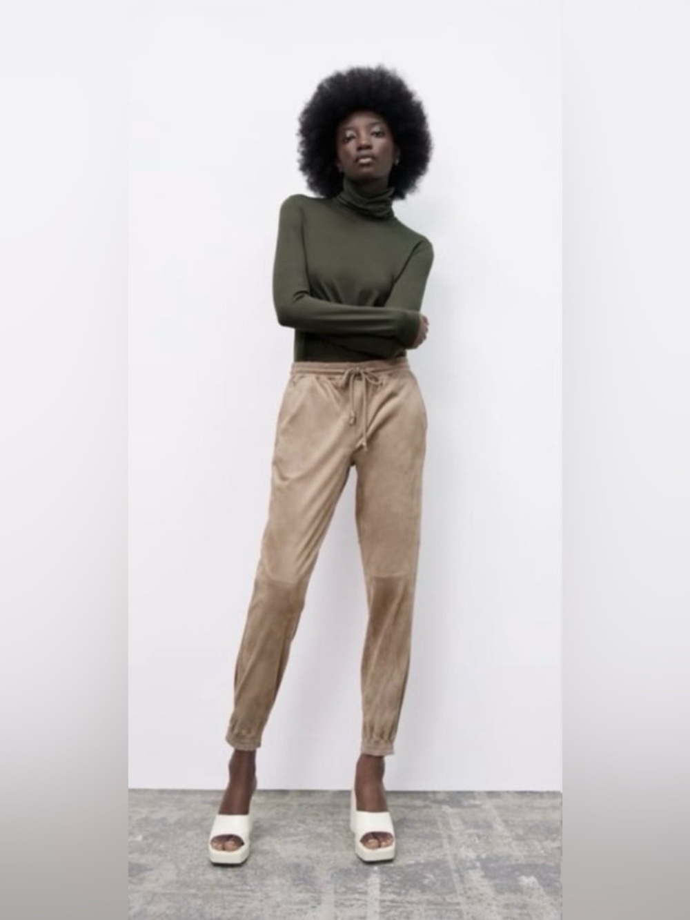 NWT ZARA Taupe Gray Jogging Pants - Large